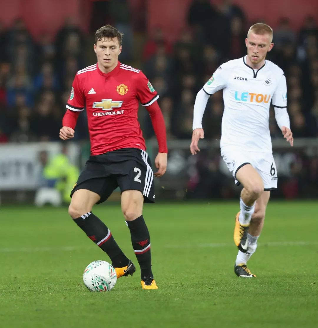 锋线中保持 锋线中保持